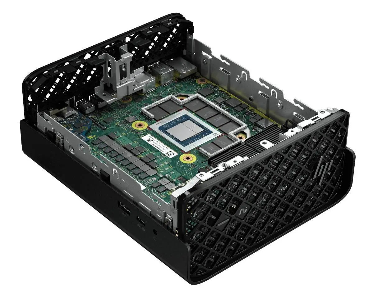 HP Z2 Mini G1a (Ryzen AI Max+ PRO 395, 128 GB)