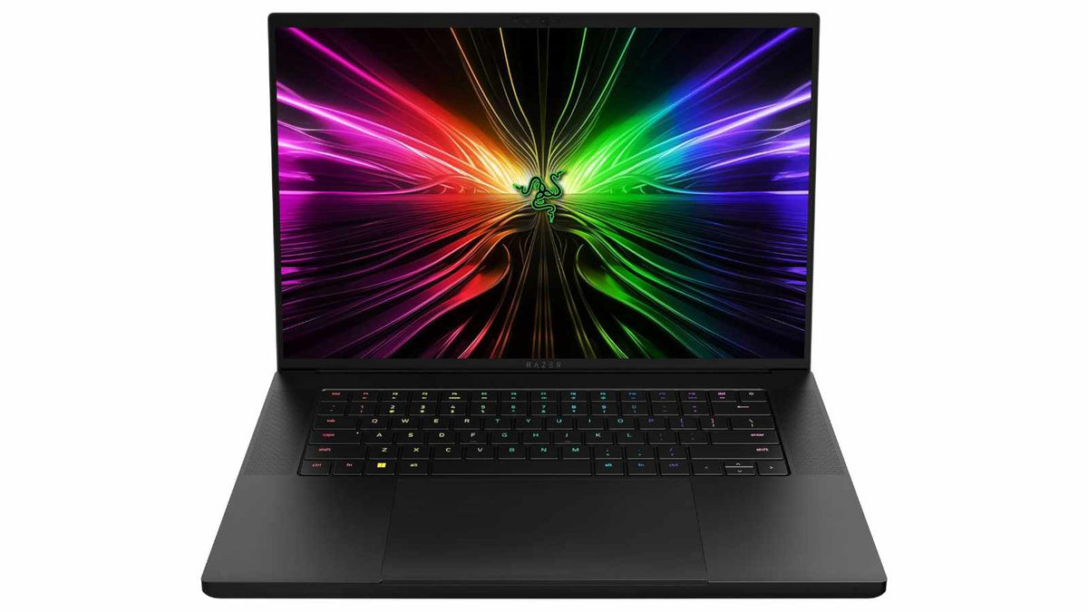 Razer Blade 16 (RTX 5090 24 GB, 64 GB RAM)